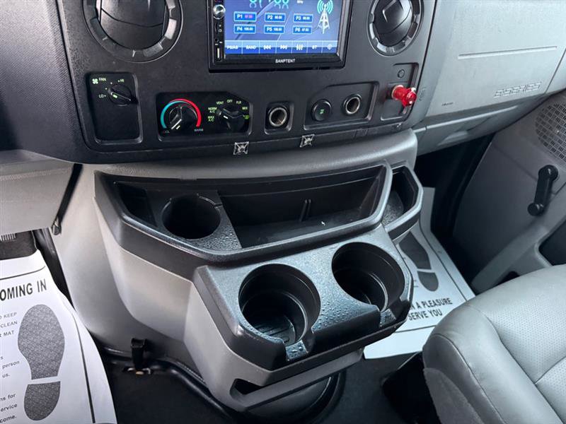 Used 2011 Ford E-250 and Econoline 250 image 23