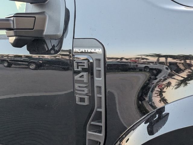 New 2026 Ford F450 4x4 Crew Cab Super Duty image 4