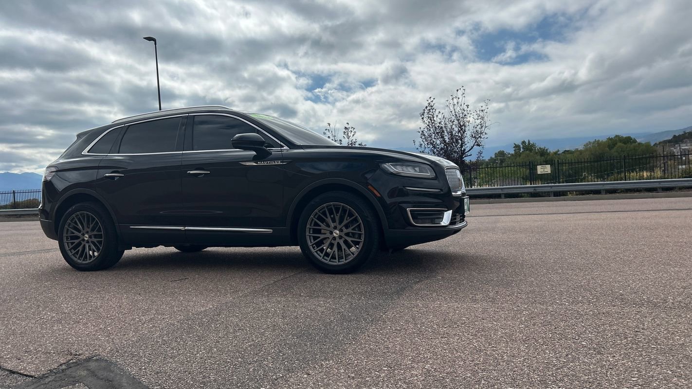 Used 2019 Lincoln Nautilus Reserve image 20