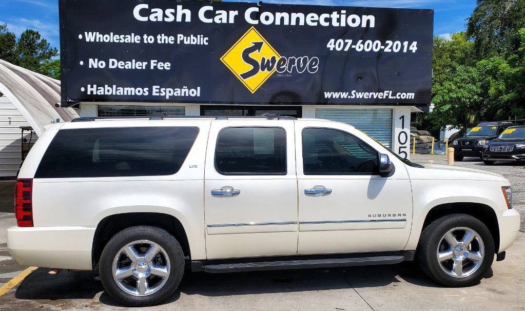 Used 2012 Chevrolet Suburban LTZ RWD image 7