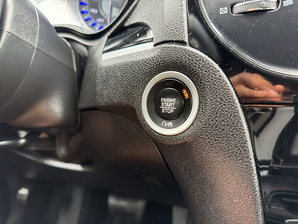 Used 2022 Chrysler 300 S w/ Safetytec Plus Group RWD image 13