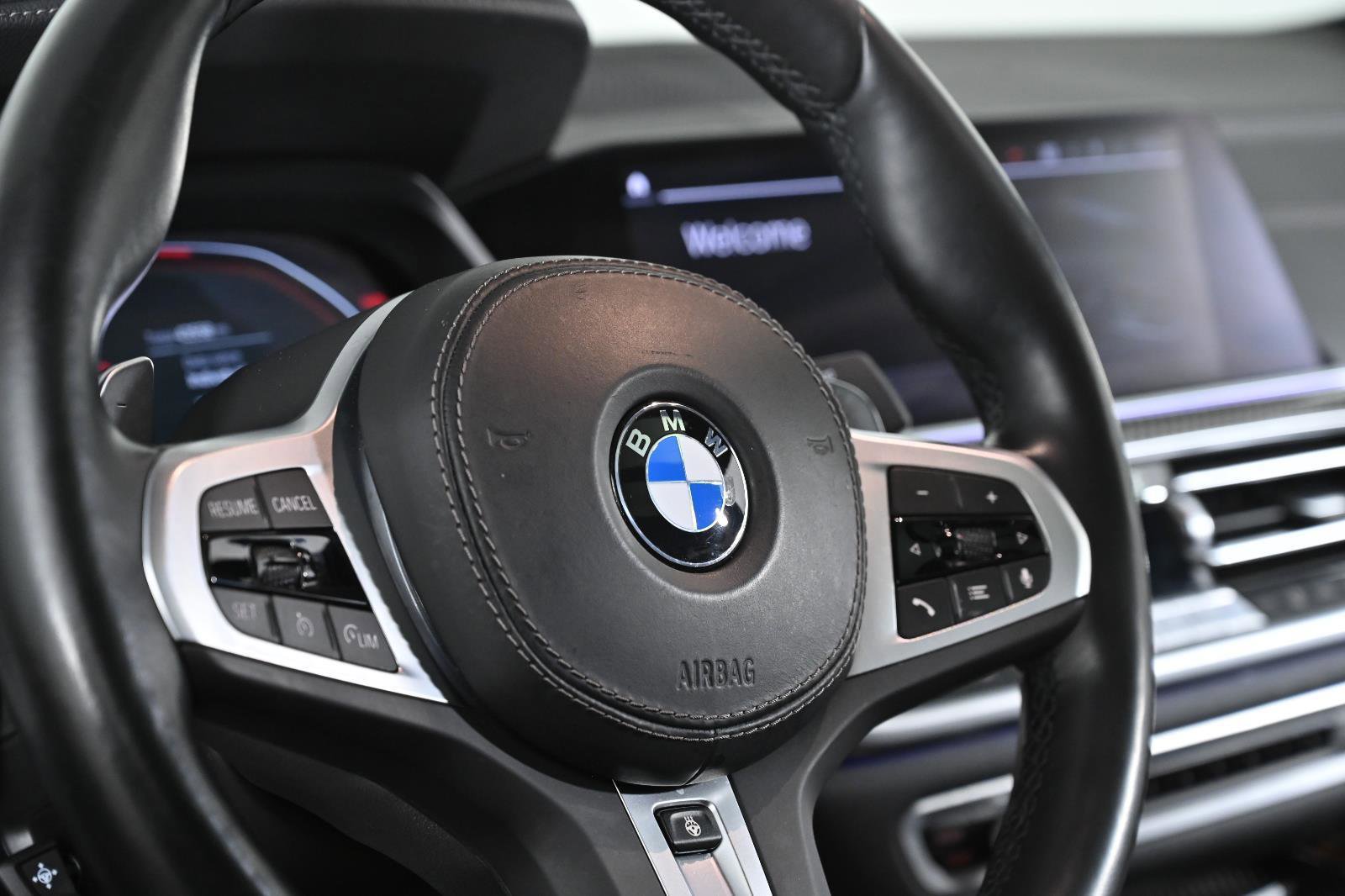 Used 2023 BMW X6 M50i w/ Executive Package image 14