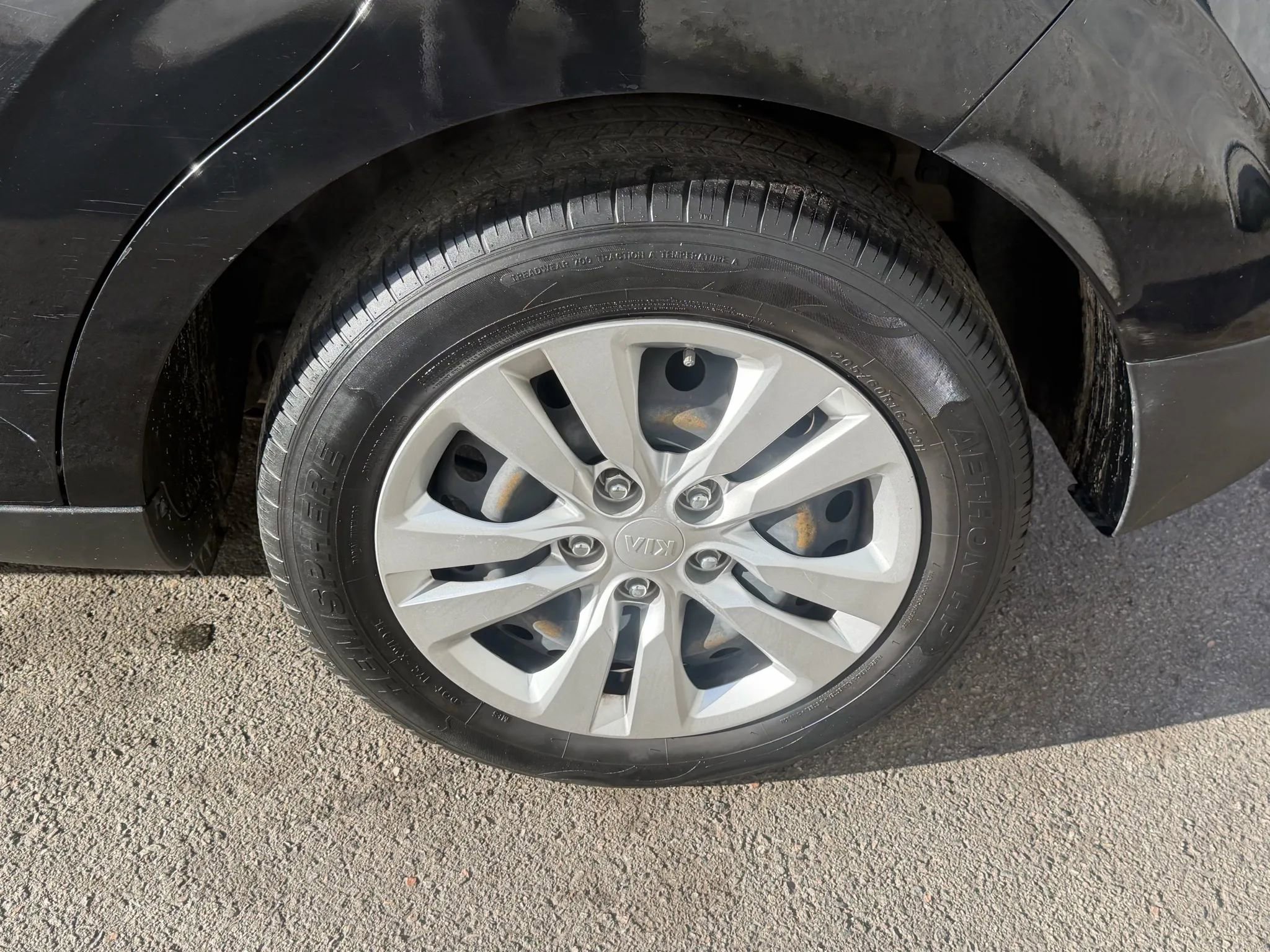 Used 2020 Kia Soul LX image 9