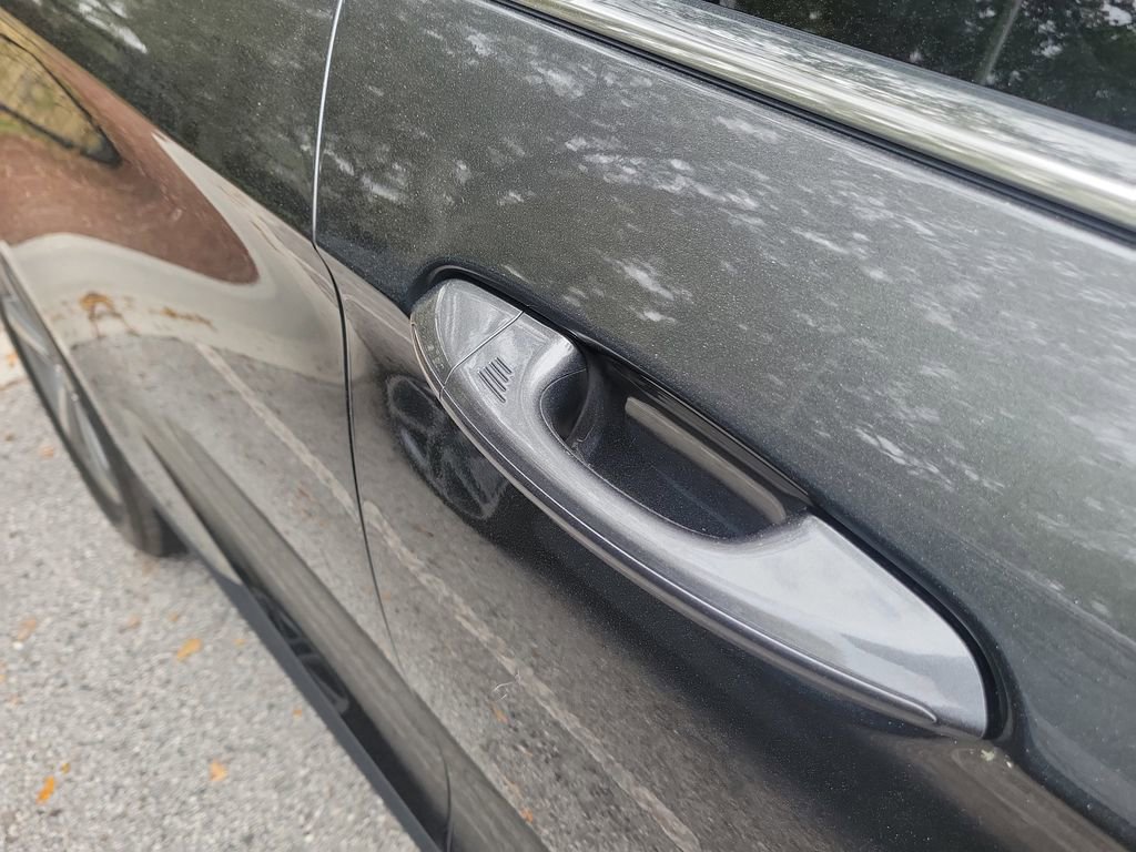 Used 2019 Ford Edge SEL w/ Equipment Group 201A image 12