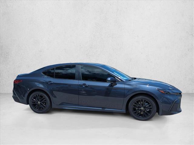 Used 2026 Toyota Camry SE FWD image 4