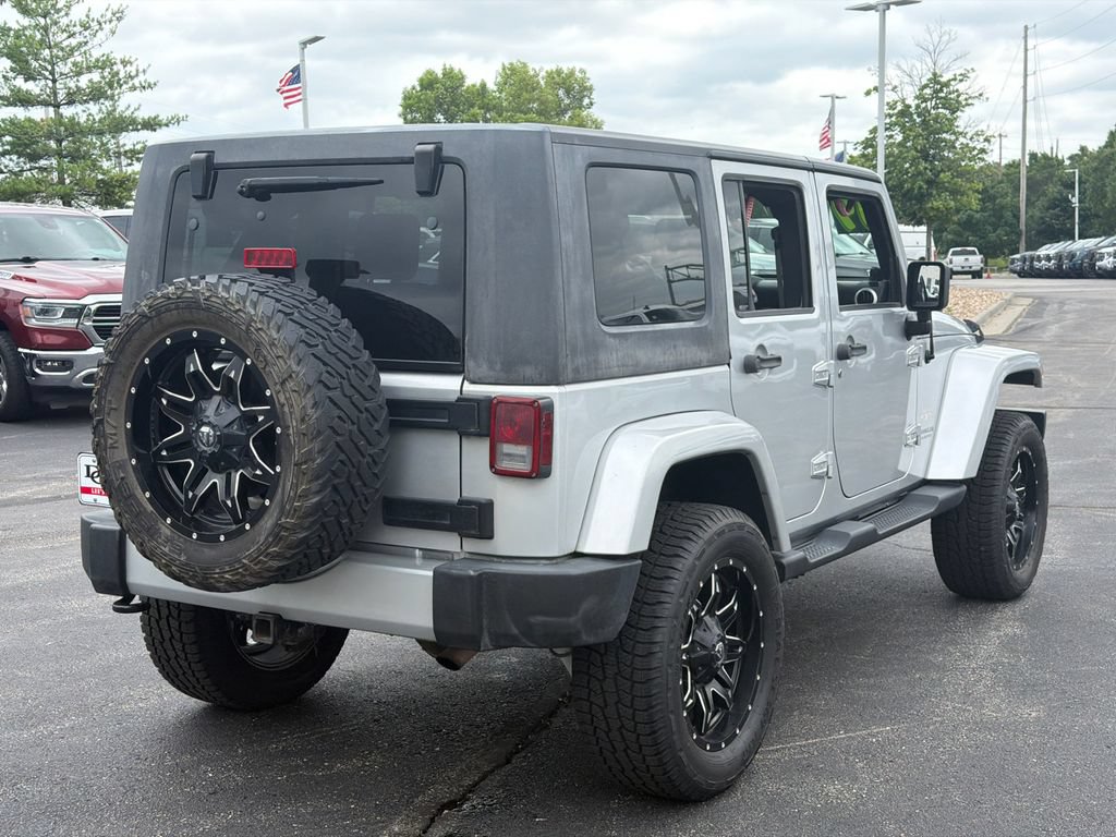 Used 2009 Jeep Wrangler Unlimited Sahara w/ Trailer Tow Group AWD/4WD image 5