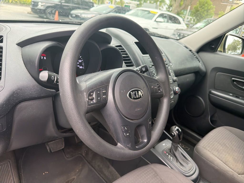 Used 2013 Kia Soul image 9