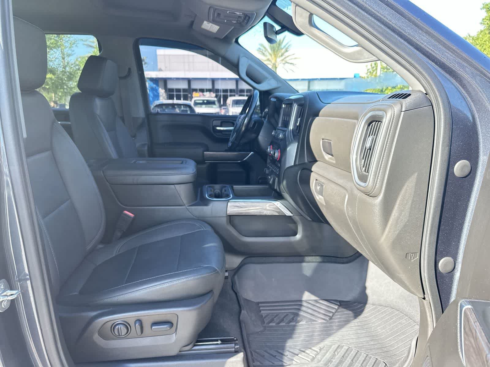 Used 2022 Chevrolet Silverado 1500 LTZ AWD/4WD image 17