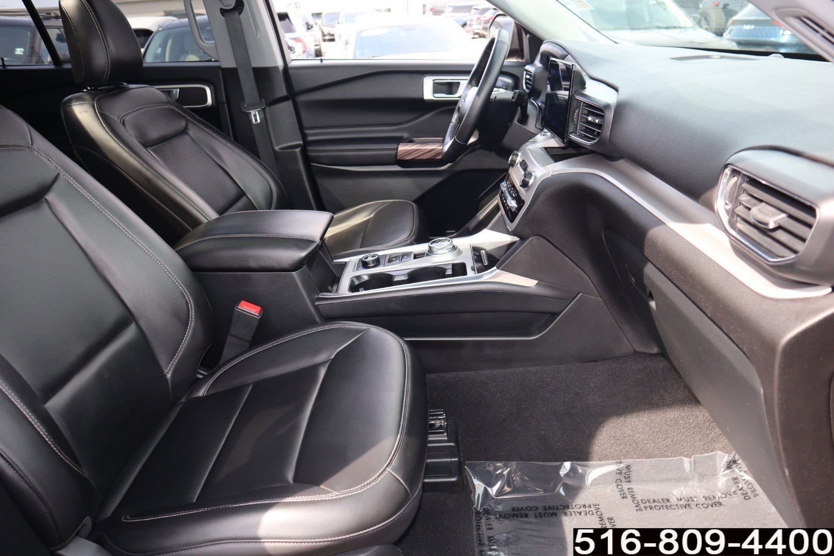 Used 2023 Ford Explorer XLT w/ Equipment Group 202A image 29