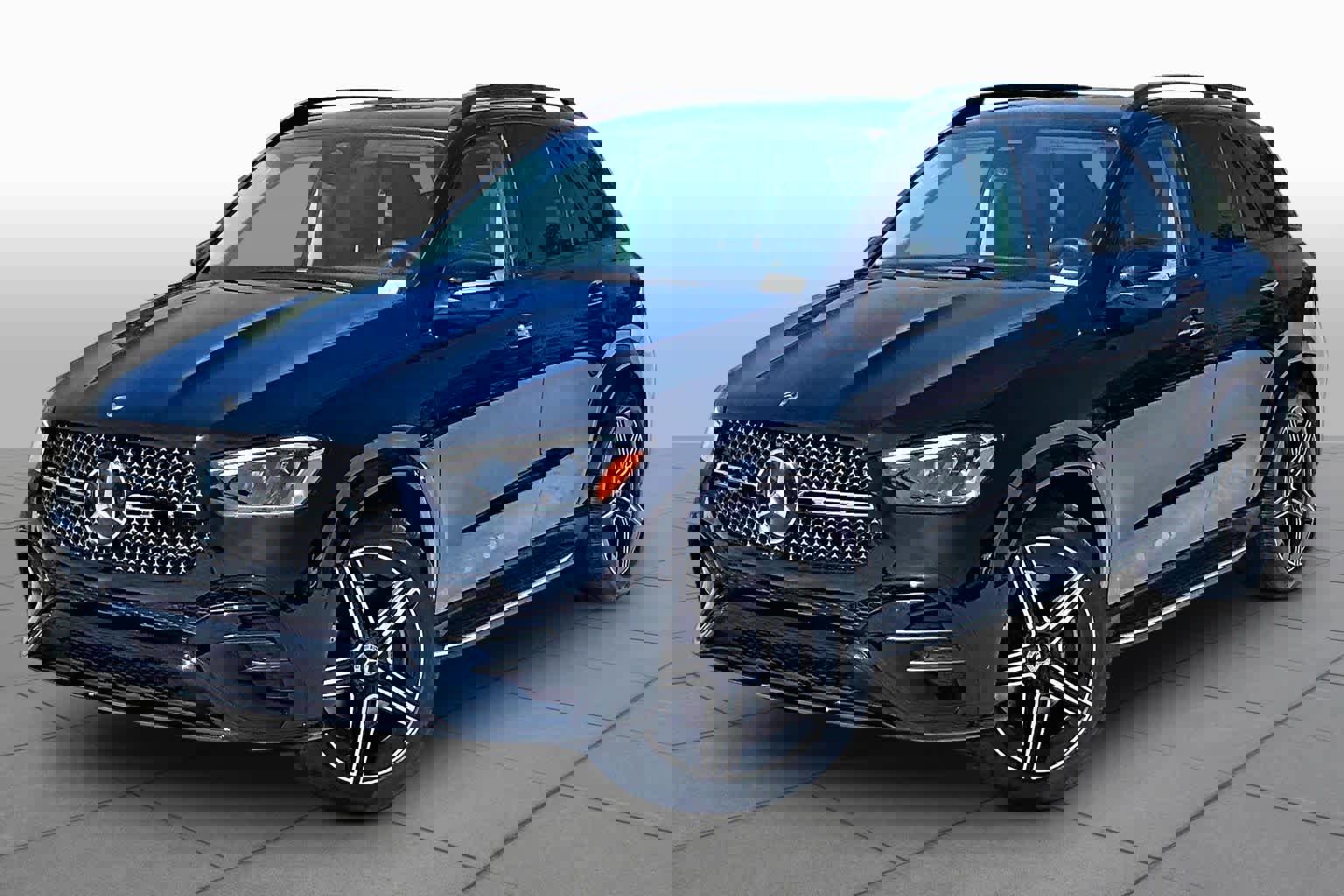 Used 2026 Mercedes-Benz GLE 450 4MATIC image 1