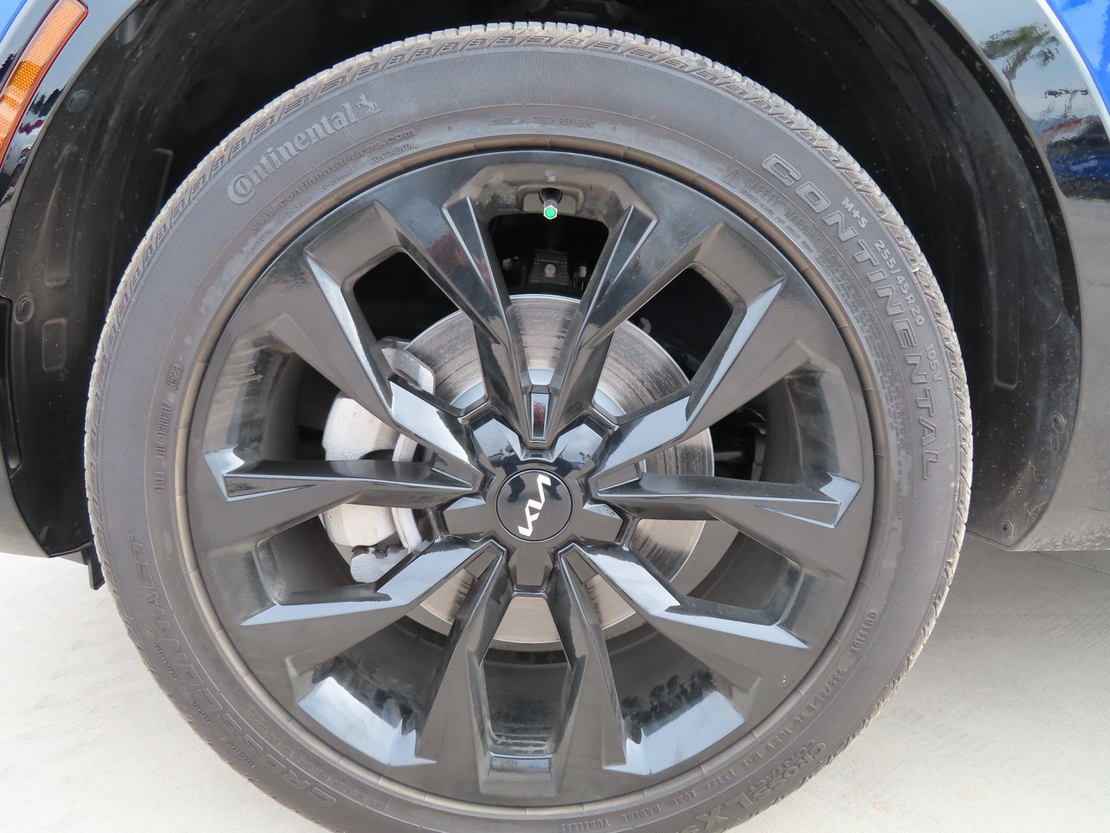 Used 2023 Kia Sorento SX AWD/4WD image 5