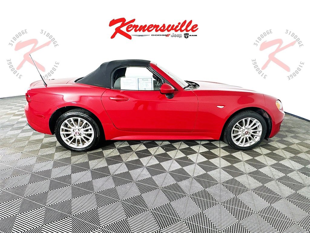 Used 2019 FIAT 124 Spider Classica image 8