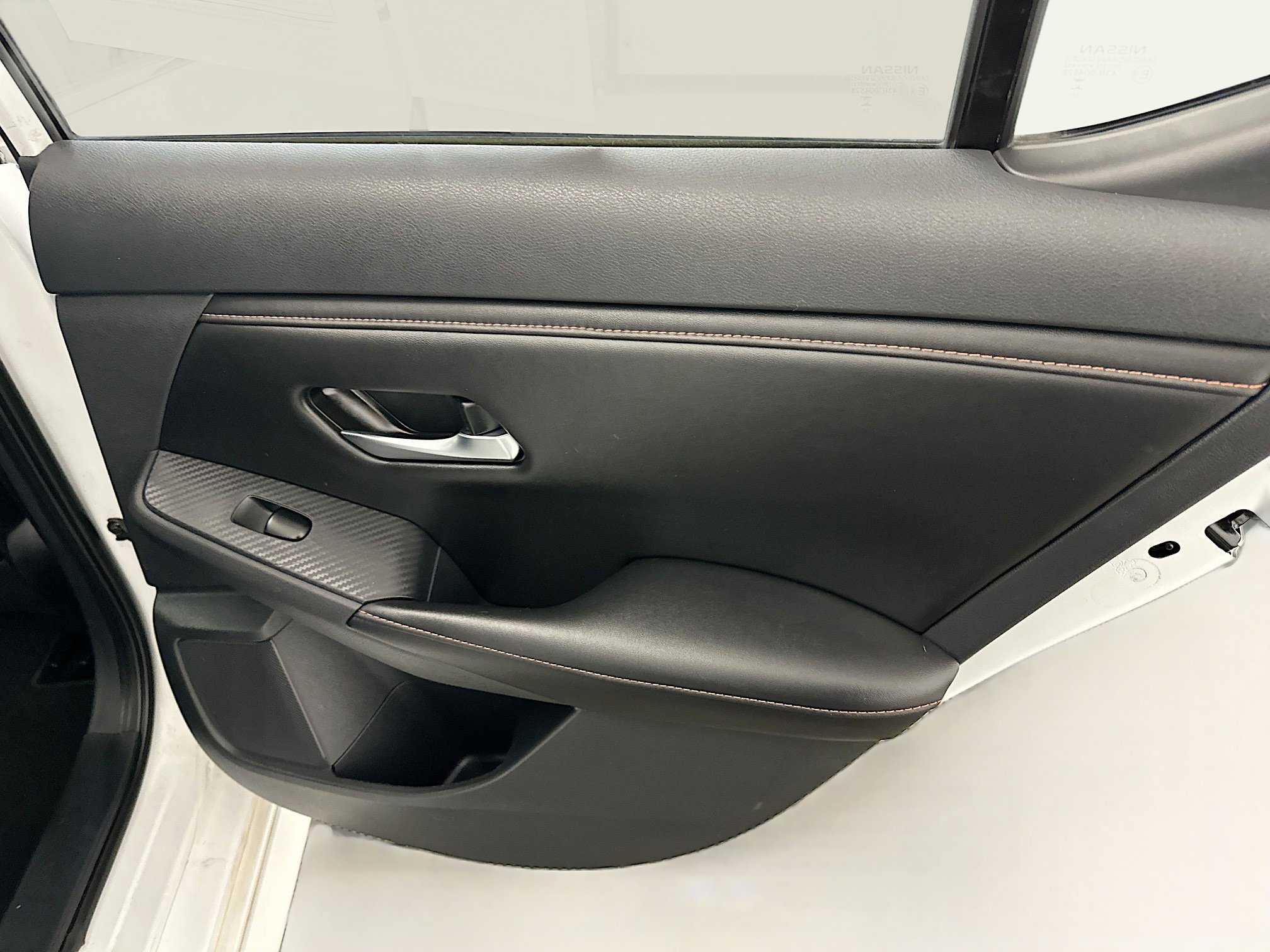 Used 2022 Nissan Sentra SR w/ SR Premium Package image 30