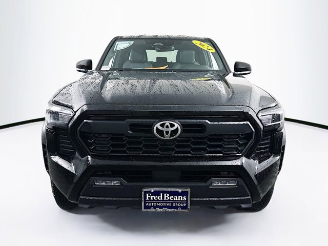 Used 2024 Toyota Tacoma TRD Off-Road video 2