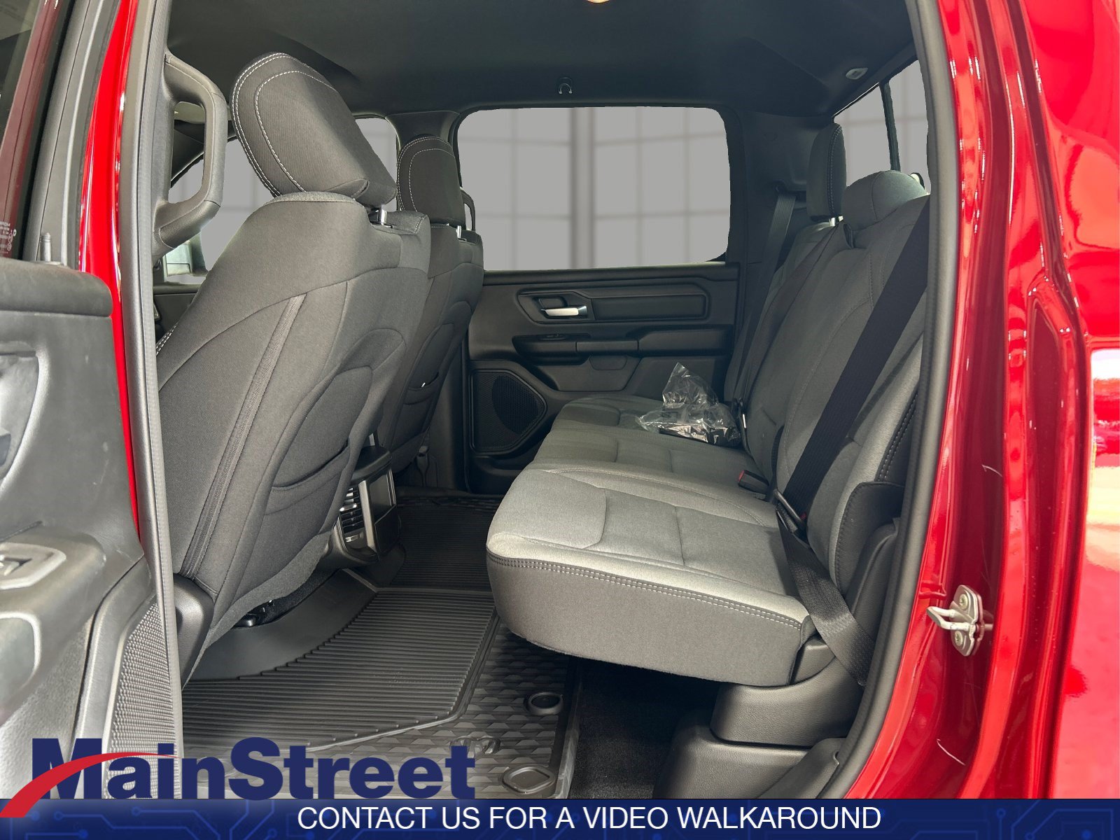 Used 2026 RAM 1500 Warlock AWD/4WD image 10