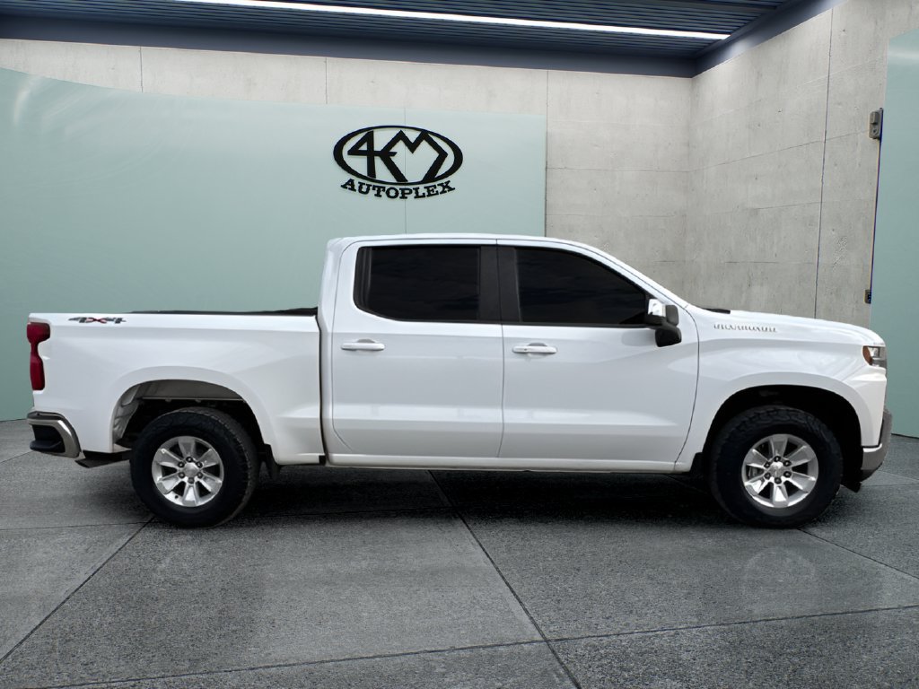 Used 2021 Chevrolet Silverado 1500 LT AWD/4WD image 2