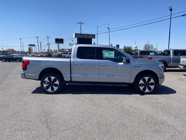 New 2023 Ford F150 Lightning Platinum AWD/4WD image 7
