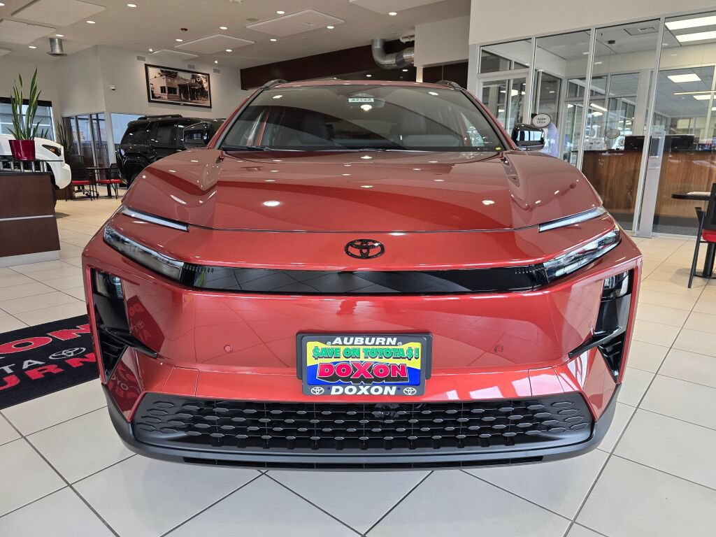 New 2026 Toyota C-HR AWD/4WD image 3