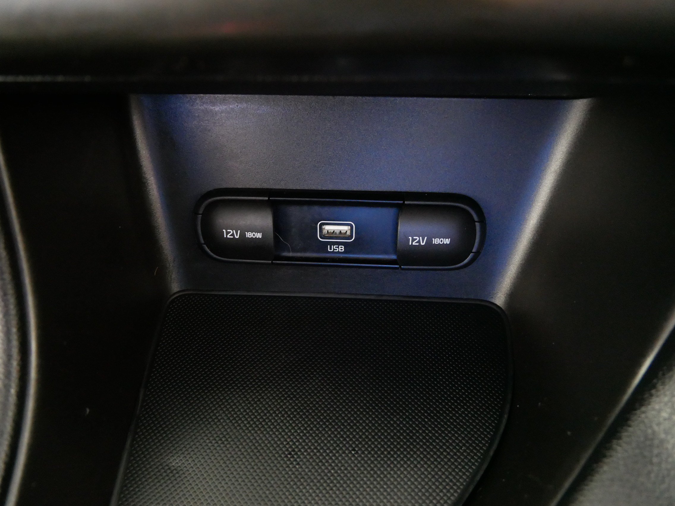 Used 2020 Kia Sportage LX FWD image 29