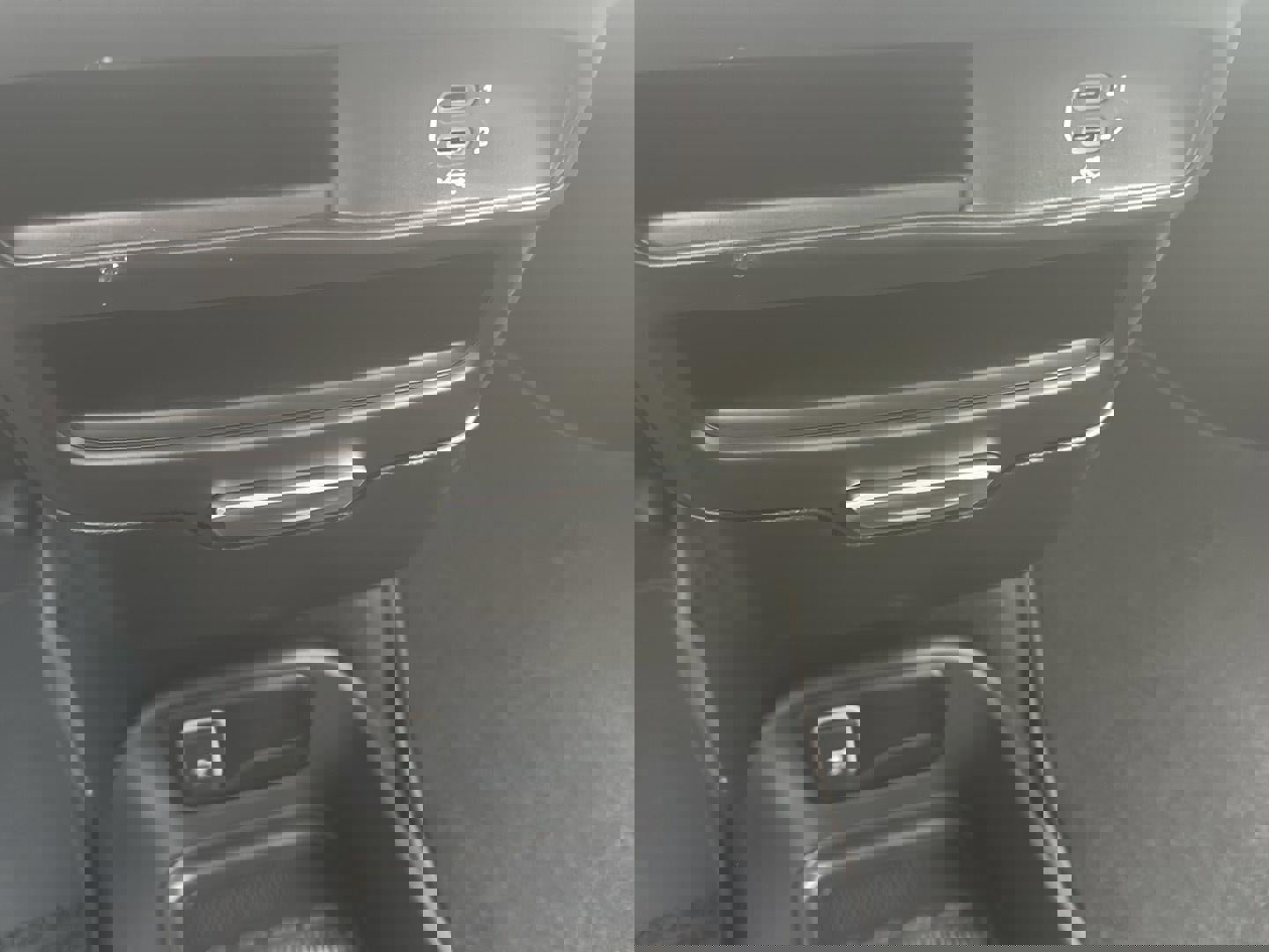 New 2026 Chrysler Pacifica Select image 18