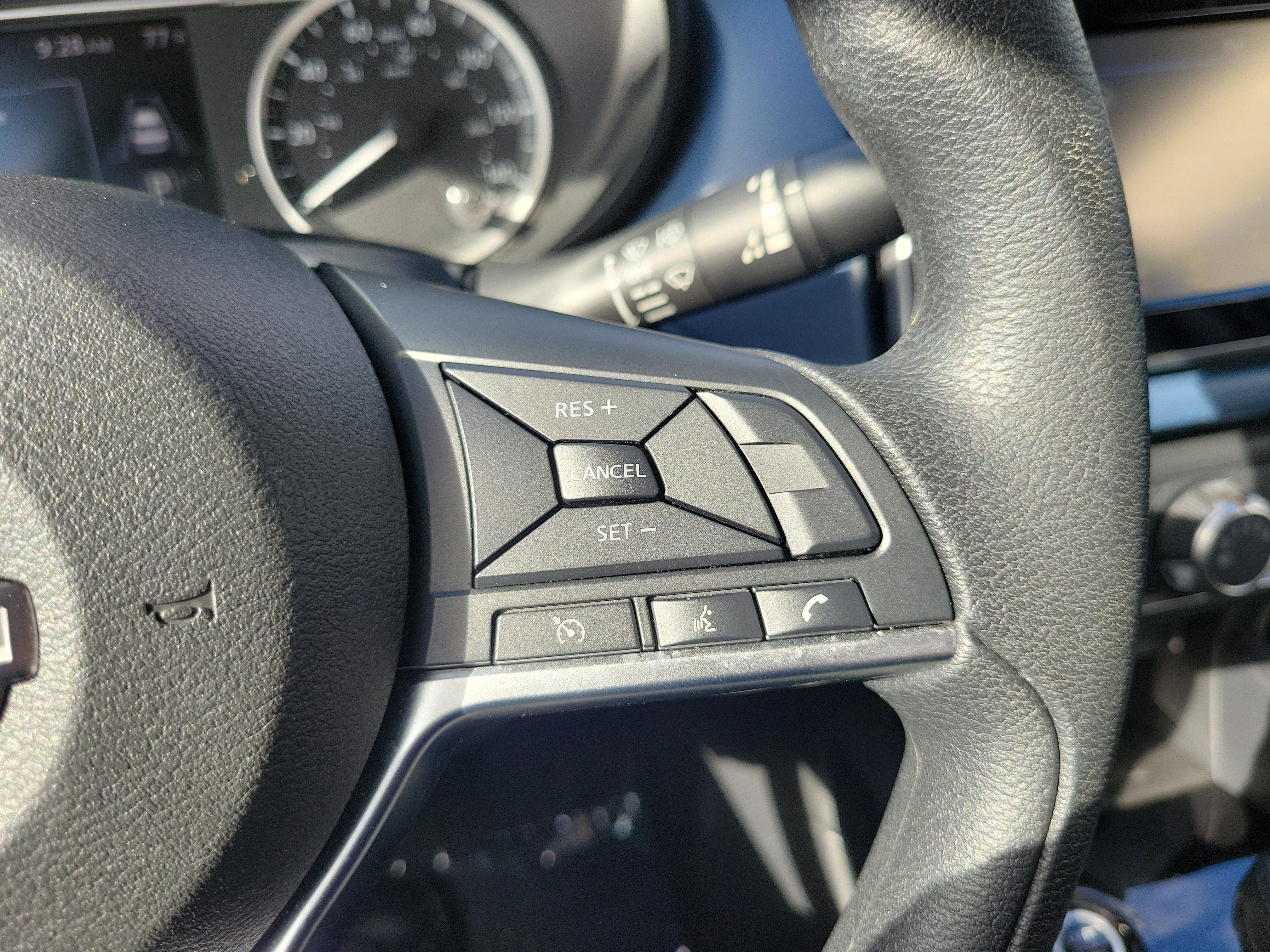 Used 2025 Nissan Versa SV image 19