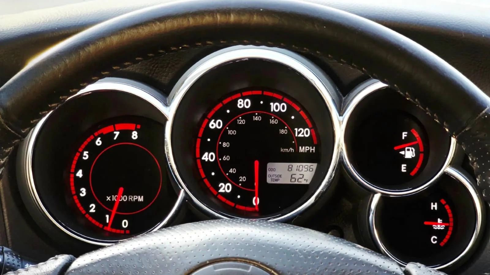 Used 2006 Toyota Matrix XR image 14