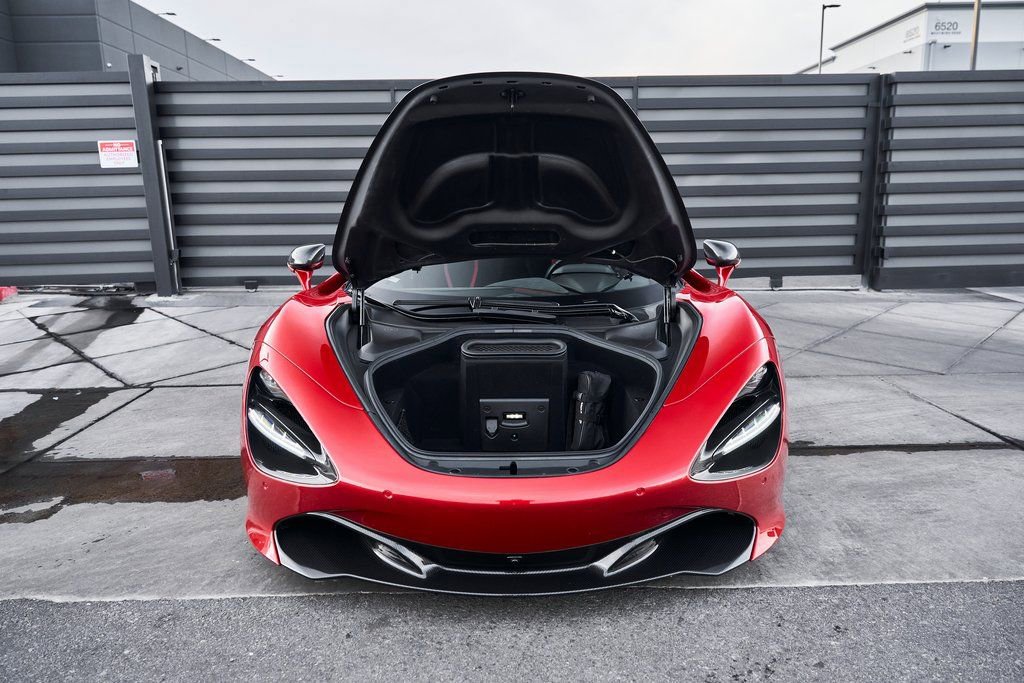 Used 2021 McLaren 720S Performance image 24