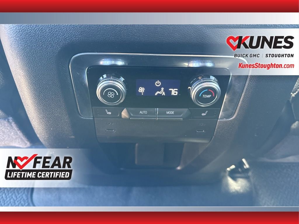 Used 2025 GMC Yukon XL Denali image 44