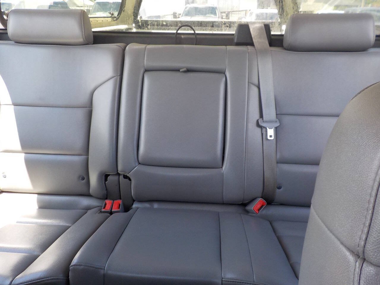 Used 2015 Chevrolet Silverado 2500 W/T AWD/4WD image 21
