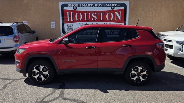 Used 2018 Jeep Compass Sport image 1