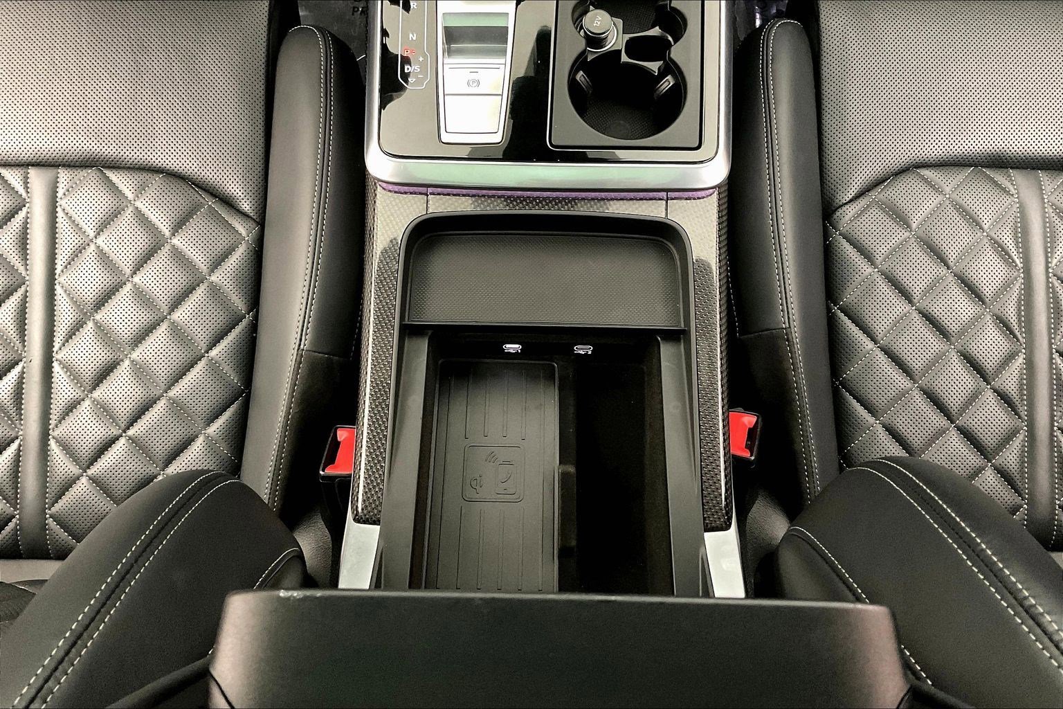 Used 2021 Audi SQ7 Prestige w/ Prestige Package image 16