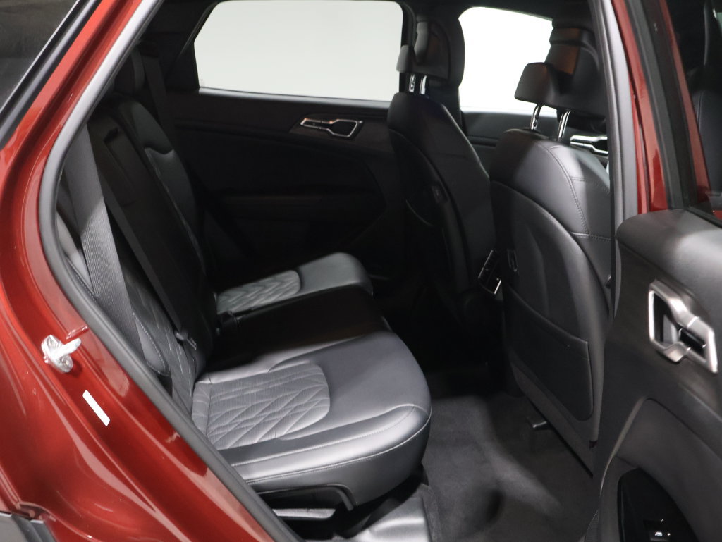 Used 2023 Kia Sportage X-Line AWD/4WD image 21