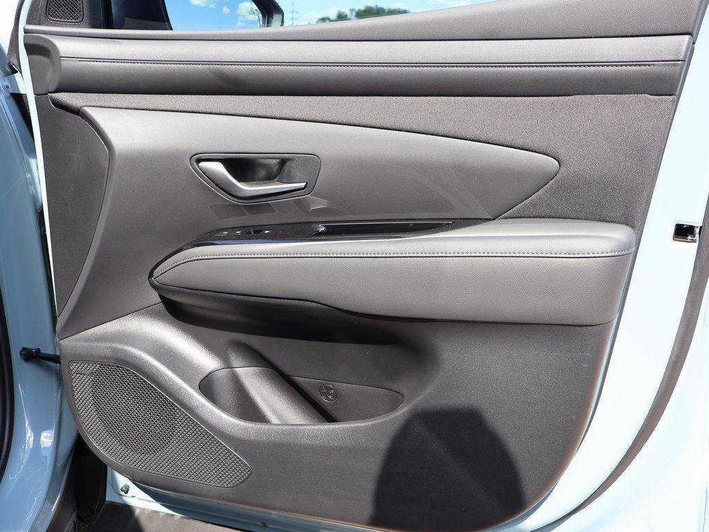 New 2025 Hyundai Santa Cruz Limited AWD/4WD image 9