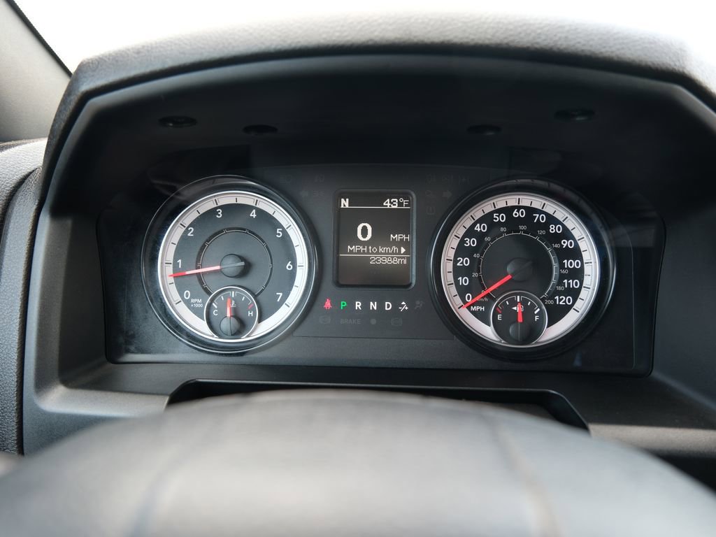 Used 2022 RAM 1500 Classic Warlock image 6