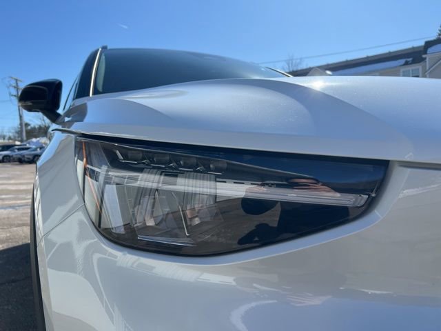 Certified 2023 Volvo XC40 Recharge Plus w/ Protection Package Premier image 13