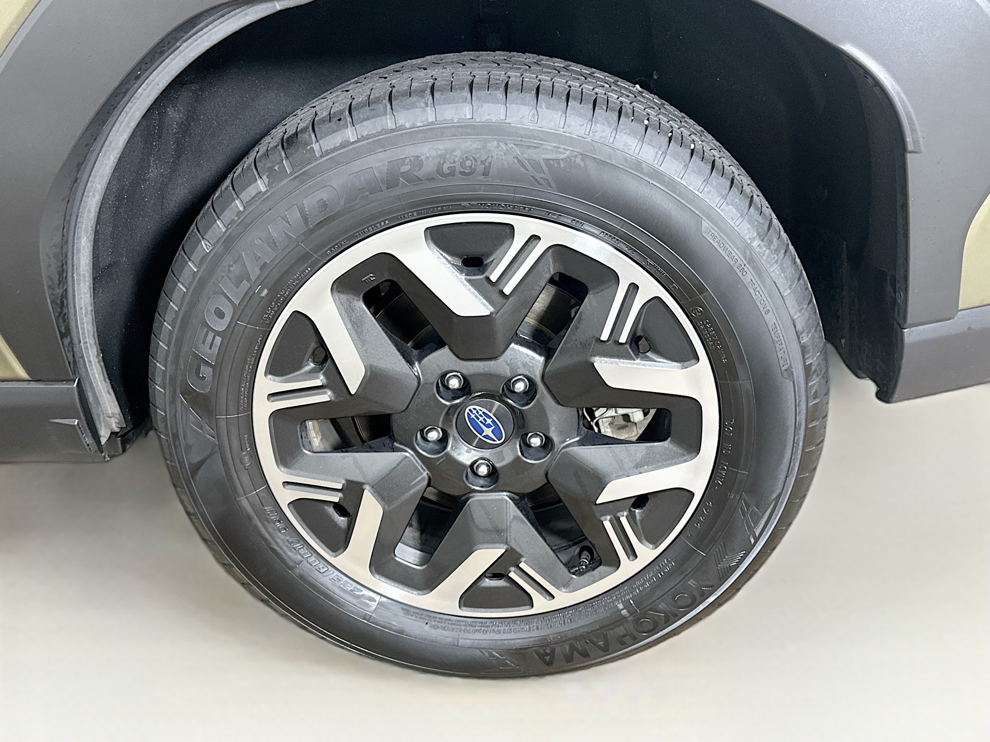 Used 2025 Subaru Forester Premium AWD/4WD image 11