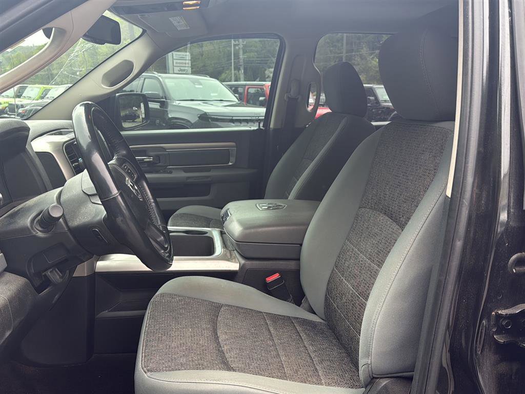 Used 2018 RAM 1500 Big Horn AWD/4WD image 9