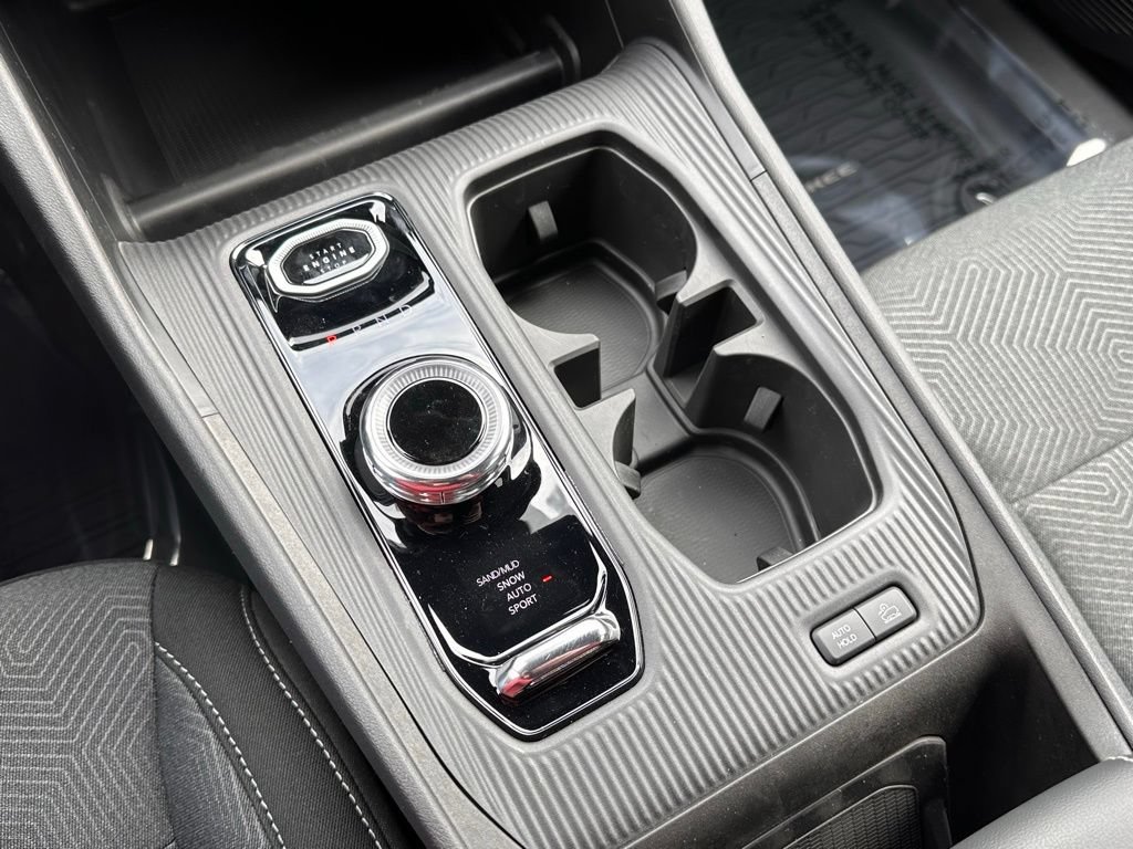 New 2026 Jeep Cherokee Laredo AWD/4WD image 29