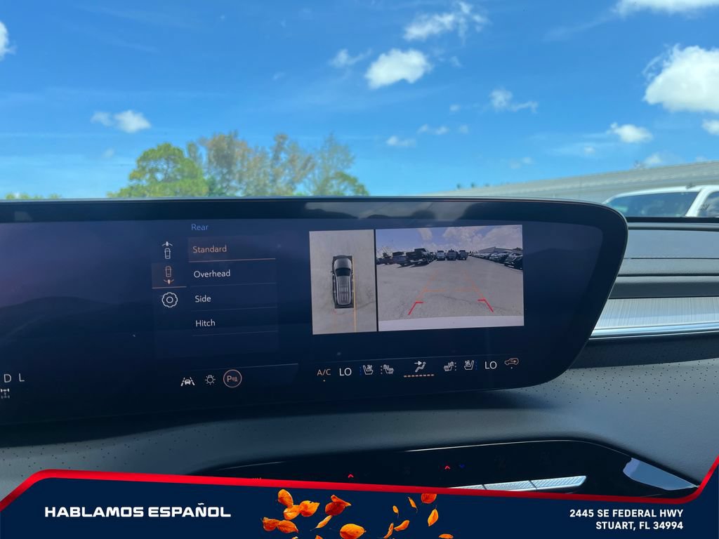 New 2026 Buick Enclave Avenir w/ Super Cruise Package AWD/4WD image 32