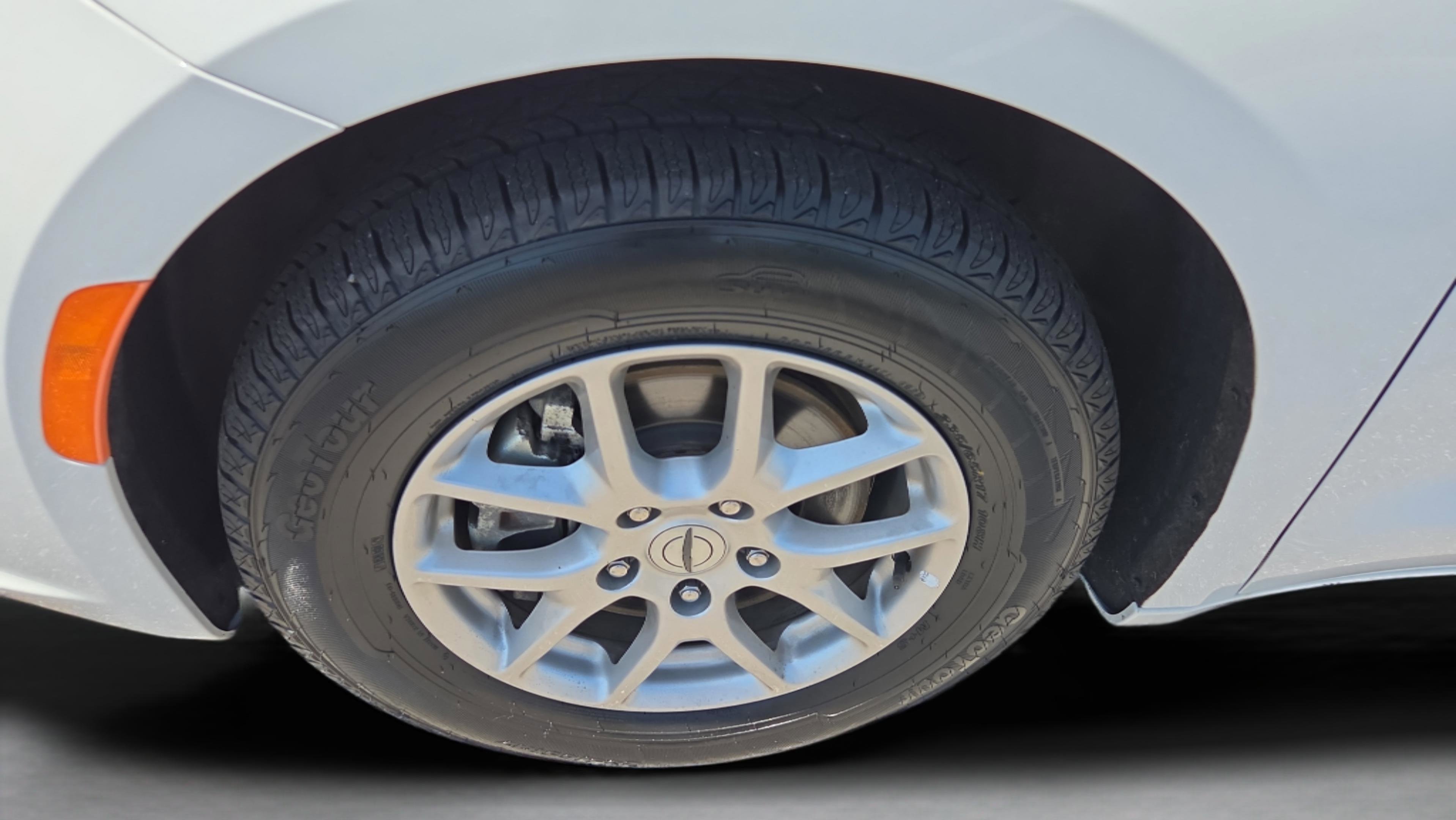 Used 2024 Chrysler Pacifica Touring-L image 29