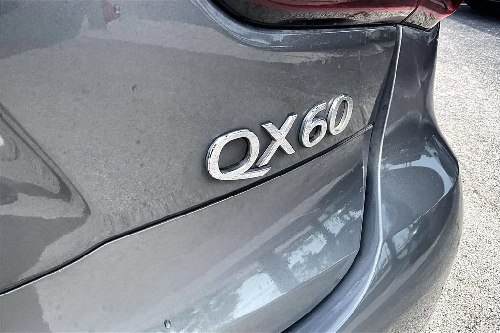 Used 2019 INFINITI QX60 Luxe w/ Essential Package FWD image 7