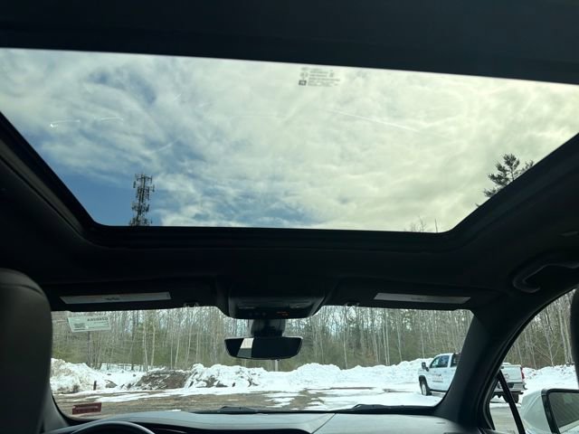 Certified 2022 Cadillac XT5 Premium Luxury w/ Technology Package image 36