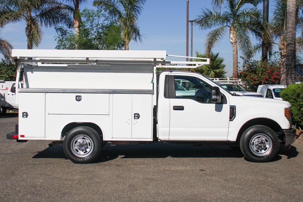 Used 2018 Ford F350 XL w/ Power Equipment Group RWD image 11