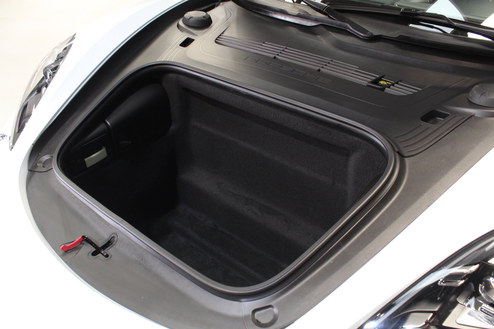 Used 2021 Porsche 718 Boxster w/ Premium Package RWD image 90