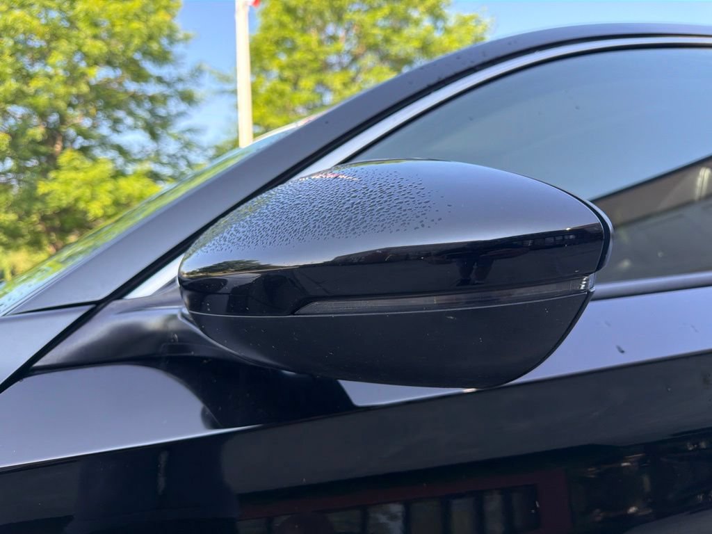 Used 2018 Honda Accord EX-L image 16