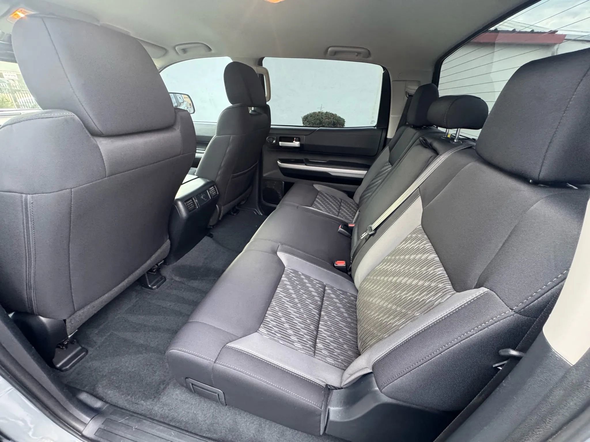Used 2019 Toyota Tundra SR5 w/ TRD Off Road Package image 16
