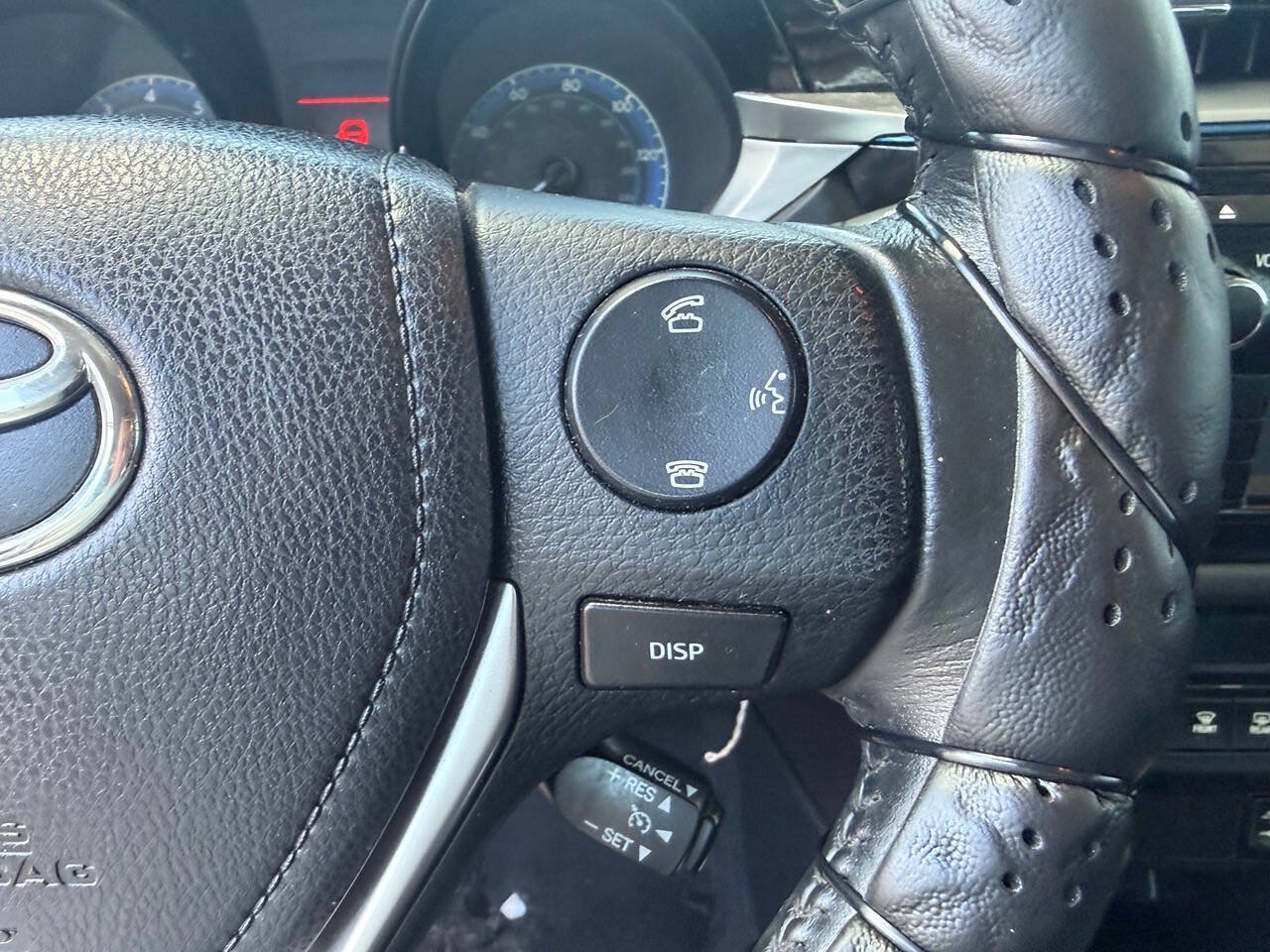 Used 2015 Toyota Corolla S FWD image 23
