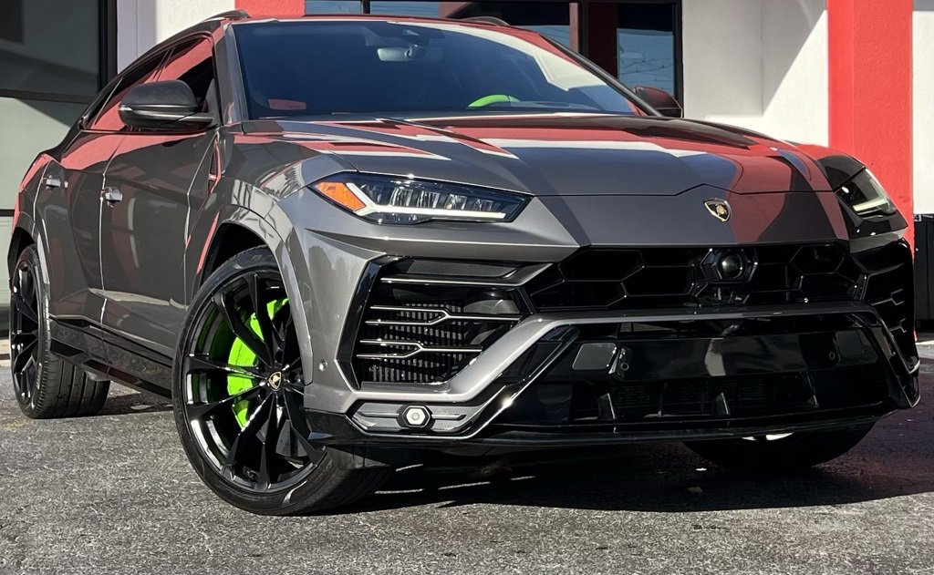 Used 2021 Lamborghini Urus image 13