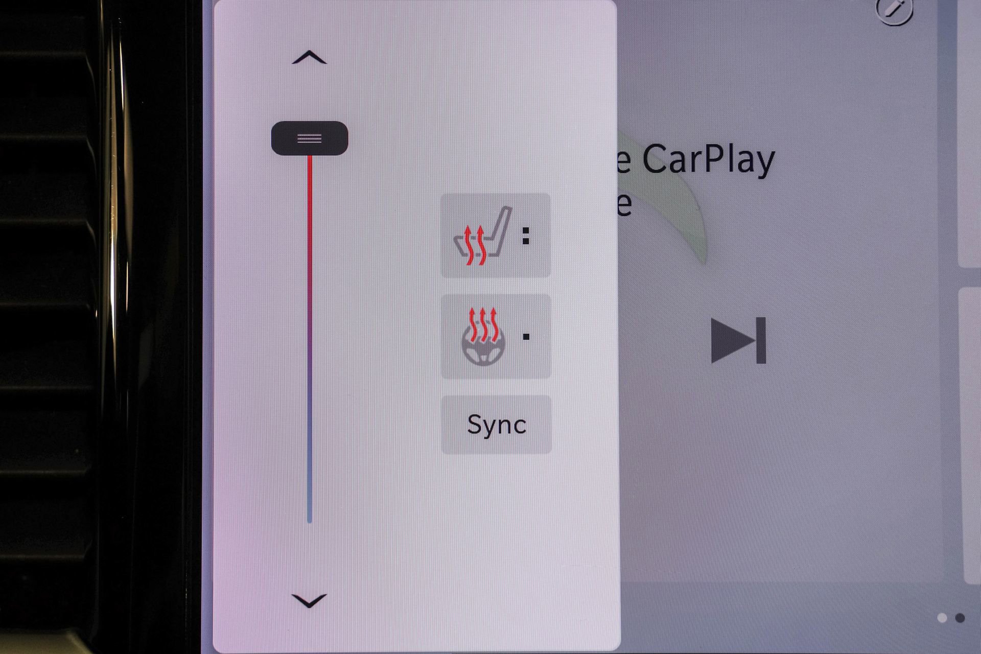 Used 2022 Chrysler Pacifica Touring-L image 9