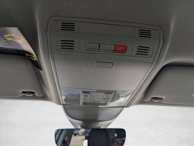 New 2026 Volkswagen Taos SE FWD image 20